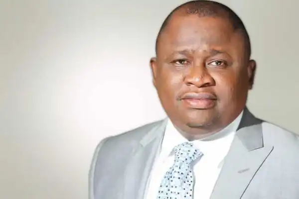 No Be For Poor People!! I Can’t Do Without Soaked “Garri’’ And Dried Fish – Lagos Senator Says